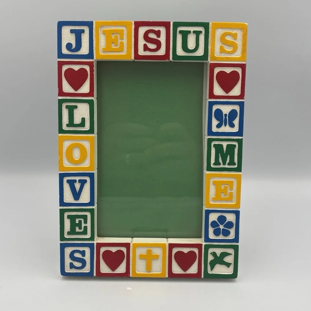 Vintage 5x7 Block Photo Frame JESUS LOVES ME Bright colors,‎ heavy weight